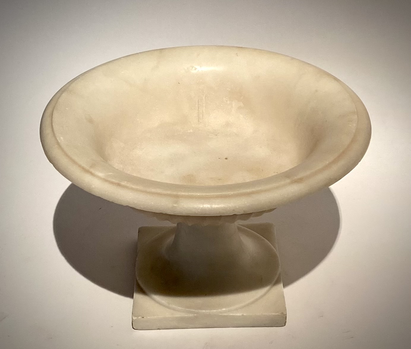 An Italian Grand Tour White Alabaster Tazza